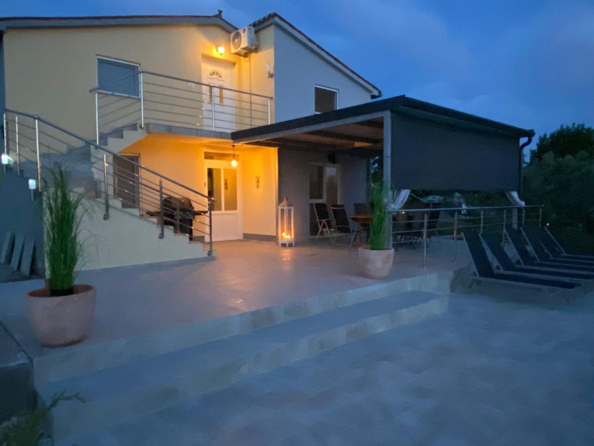 Naturia Holiday House 메덜린 외부 사진