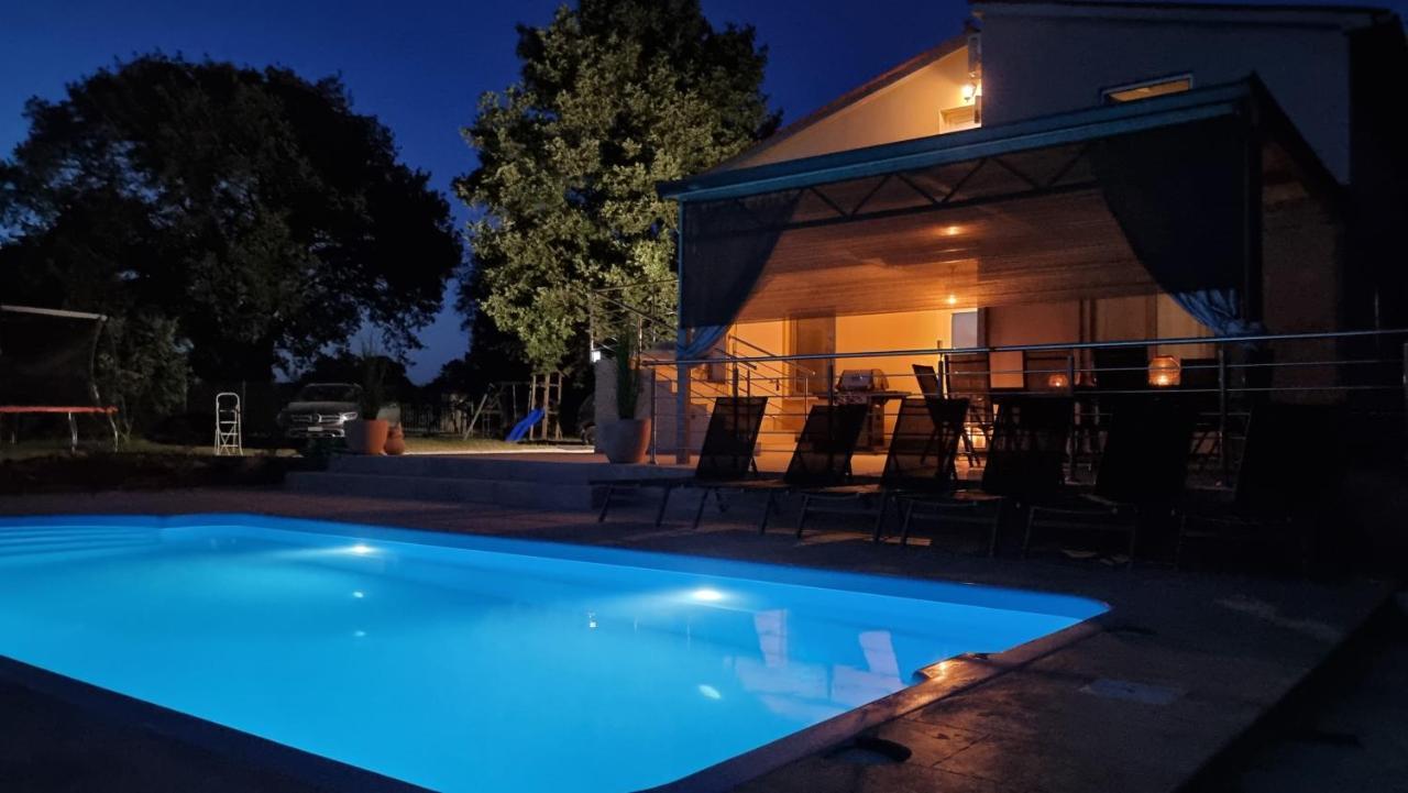 Naturia Holiday House 메덜린 외부 사진