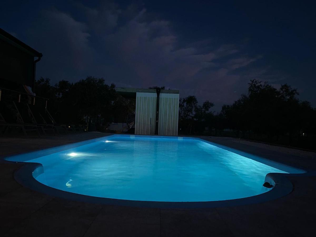 Naturia Holiday House 메덜린 외부 사진